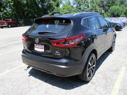 2020 Nissan Rogue Sport SL