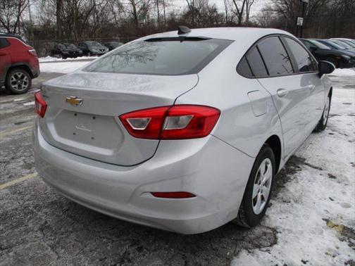 2016 Chevrolet Cruze LS Auto