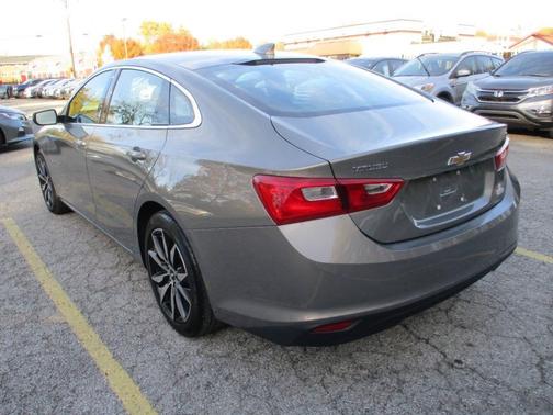2017 Chevrolet Malibu 1LT