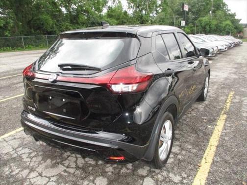 2021 Nissan Kicks S