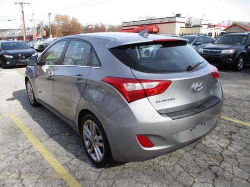 2016 Hyundai Elantra GT Base