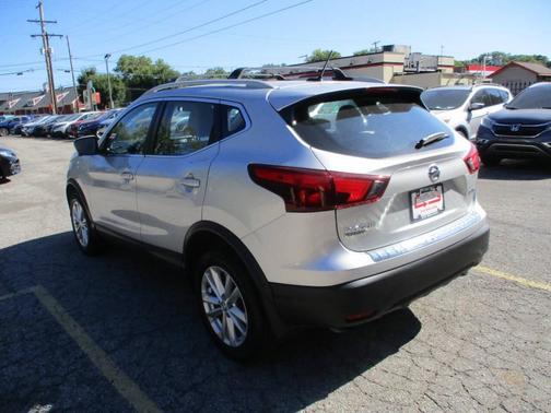2018 Nissan Rogue Sport SV