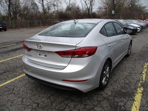 2018 Hyundai ELANTRA Value Edition