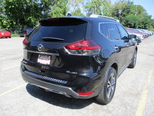 2018 Nissan Rogue SL