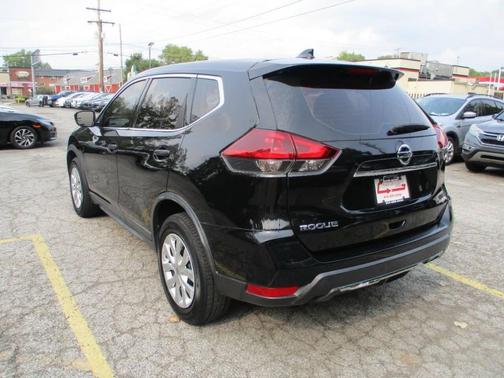 2018 Nissan Rogue S
