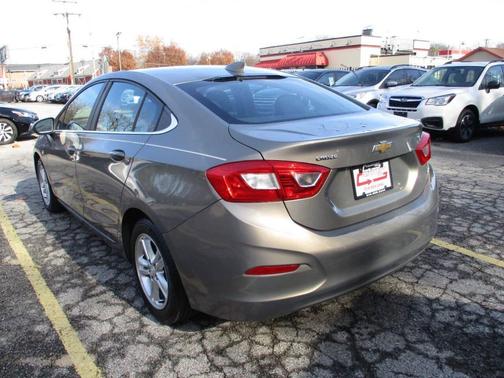 2017 Chevrolet Cruze LT