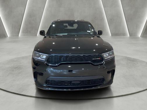 DB Black Crystal Clearcoat 2024 Dodge Durango GT