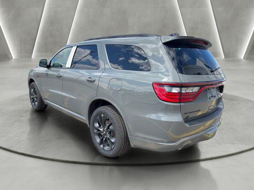 Destroyer Gray Clearcoat 2026 Dodge Durango GT