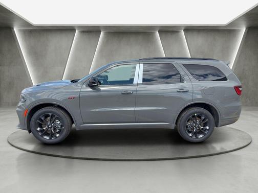 Destroyer Gray Clearcoat 2026 Dodge Durango GT