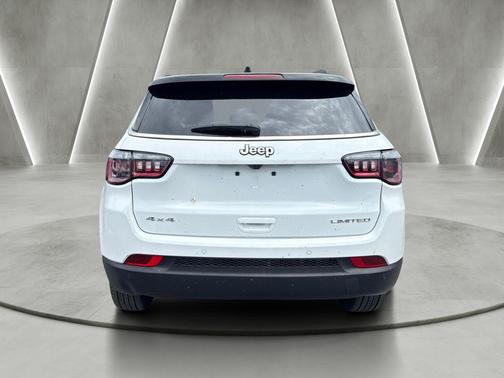 Bright White Clearcoat 2025 Jeep Compass Limited