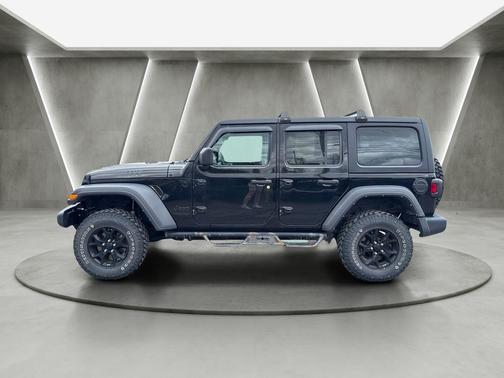 Black Clearcoat 2021 Jeep Wrangler Unlimited Sport