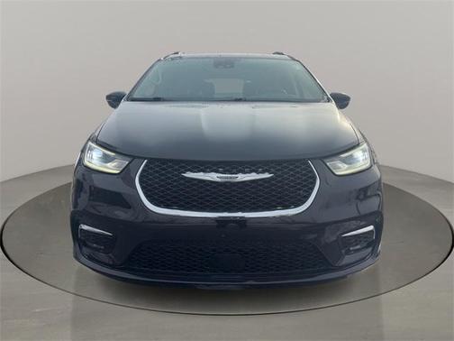 2021 Chrysler Pacifica Touring-L