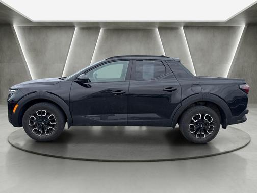 Phantom Black 2024 Hyundai SANTA CRUZ SEL