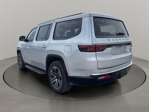 Silver Zynith 2024 Jeep Wagoneer Series II