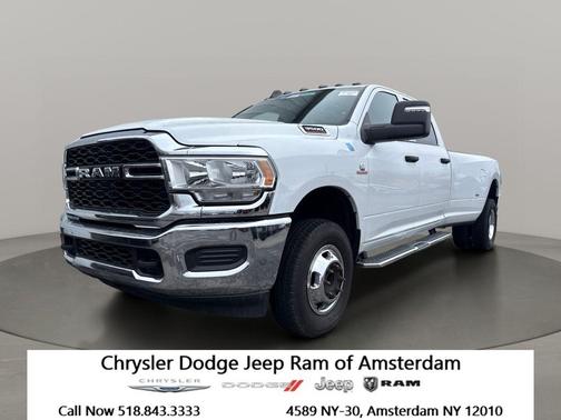 Bright White Clearcoat 2024 RAM 3500 Tradesman