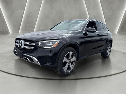 Black 2022 Mercedes-Benz GLC 300 Base 4MATIC