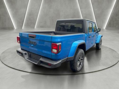 Hydro Blue Pearlcoat 2026 Jeep Gladiator Sport