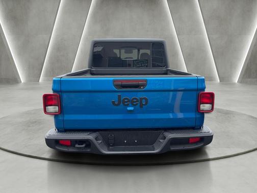 Hydro Blue Pearlcoat 2026 Jeep Gladiator Sport