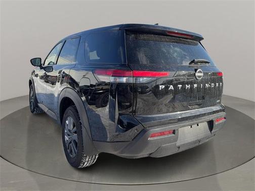 2024 Nissan Pathfinder S