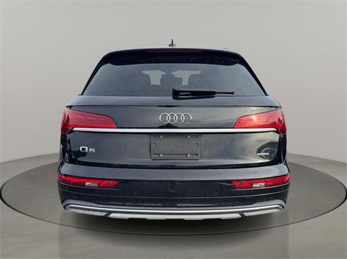 2021 Audi Q5 40 Premium Plus