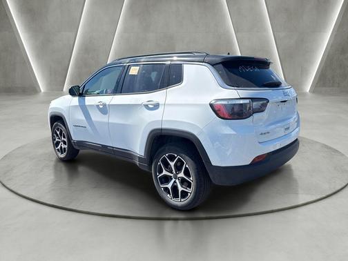 Bright White Clearcoat 2026 Jeep Compass Limited