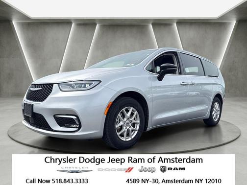 Silver Mist Clearcoat 2024 Chrysler Pacifica Touring-L