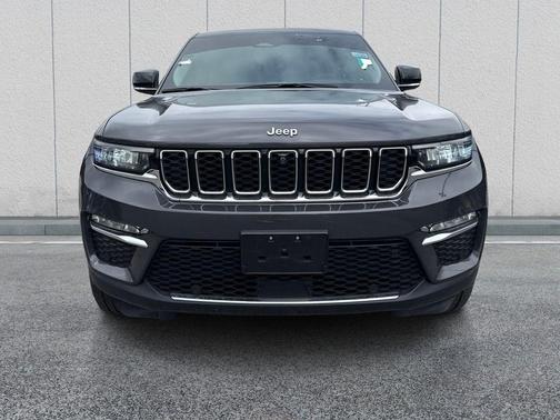 Metallic 2023 Jeep Grand Cherokee 4xe Base