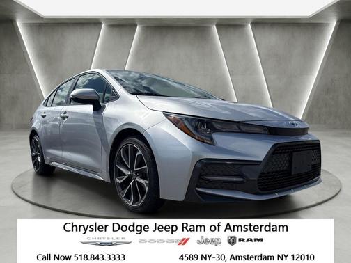 Classic Silver Metallic 2022 Toyota Corolla SE