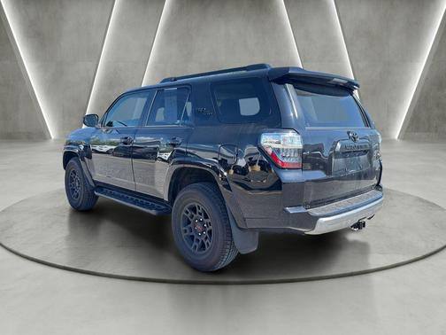 Midnight Black Metallic 2024 Toyota 4Runner TRD Off Road Premium