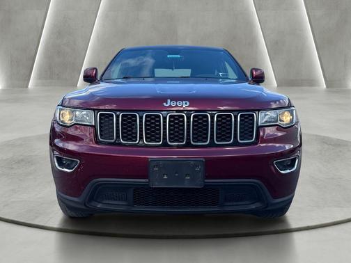 Velvet Red Pearlcoat 2017 Jeep Grand Cherokee Laredo