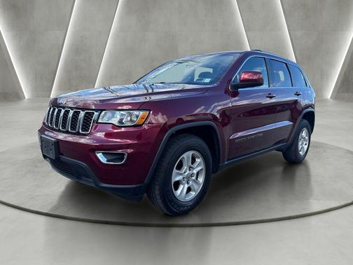 Velvet Red Pearlcoat 2017 Jeep Grand Cherokee Laredo
