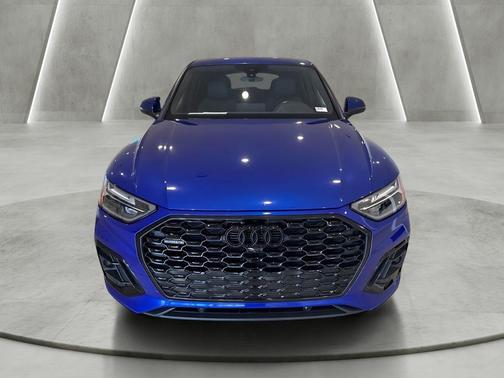 Ultra Blue Metallic 2023 Audi Q5 45 S line quattro Premium