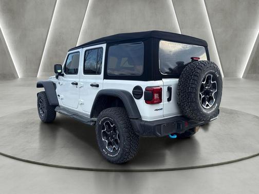 Bright White Clearcoat 2023 Jeep Wrangler 4xe Rubicon