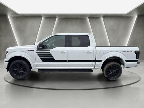 Oxford White 2018 Ford F-150 XLT