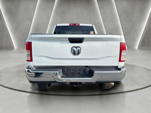 Bright White Clearcoat 2024 RAM 2500 Big Horn