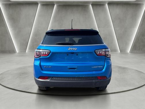 Hydro Blue Pearlcoat 2025 Jeep Compass Limited