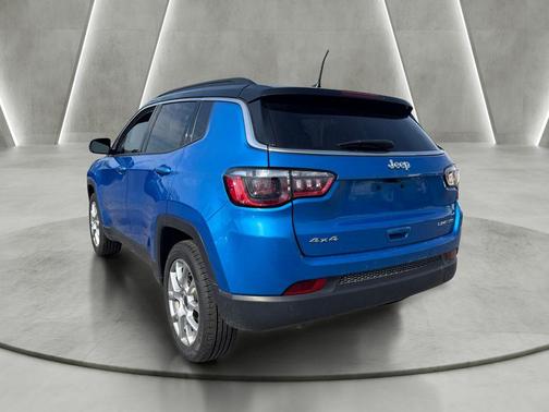 Hydro Blue Pearlcoat 2025 Jeep Compass Limited