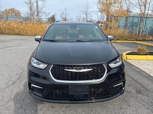 2026 Chrysler Pacifica Pinnacle