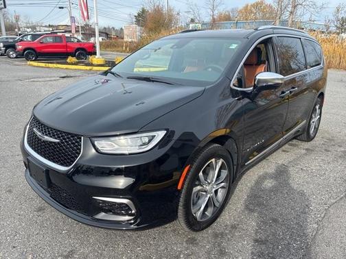 2026 Chrysler Pacifica Pinnacle