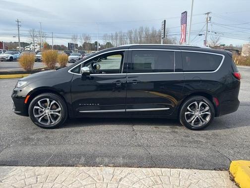 2026 Chrysler Pacifica Pinnacle
