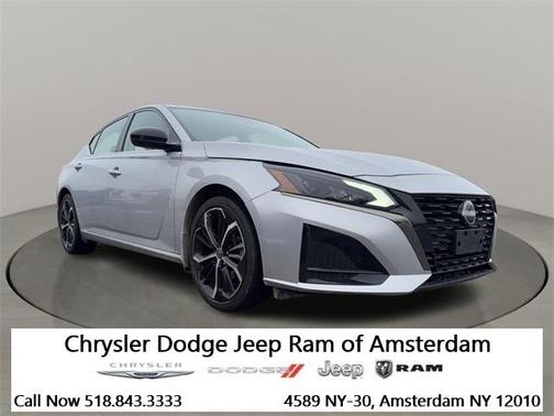 2023 Nissan Altima 2.5 SR