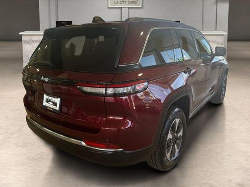 Velvet Red Pearlcoat 2023 Jeep Grand Cherokee 4xe Base