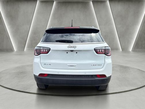 Bright White Clearcoat 2025 Jeep Compass Limited