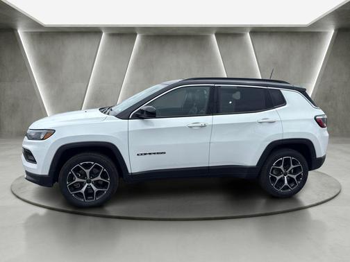 Bright White Clearcoat 2026 Jeep Compass Limited