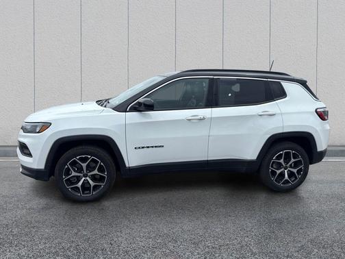 Bright White Clearcoat 2026 Jeep Compass Limited
