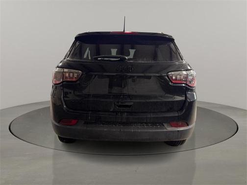 2023 Jeep Compass Altitude