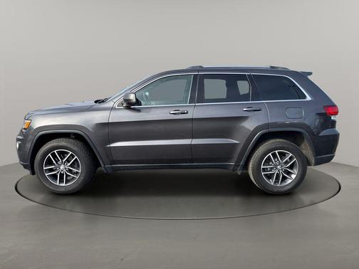 2020 Jeep Grand Cherokee Laredo E