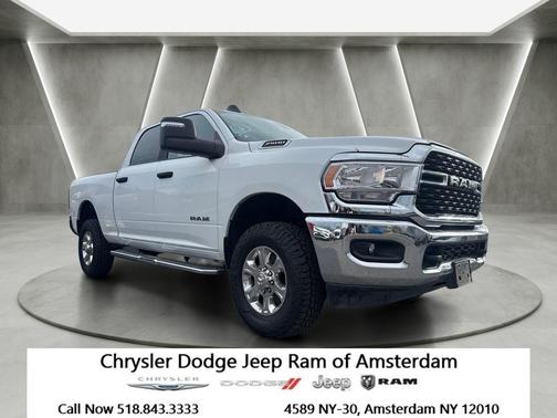 Bright White Clearcoat 2024 RAM 2500 Big Horn