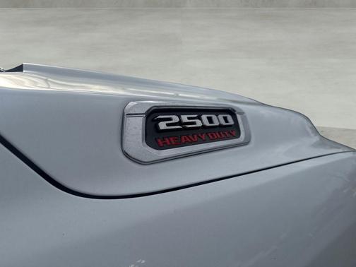 Bright White Clearcoat 2024 RAM 2500 Big Horn