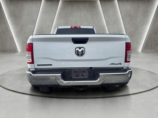 Bright White Clearcoat 2024 RAM 2500 Big Horn